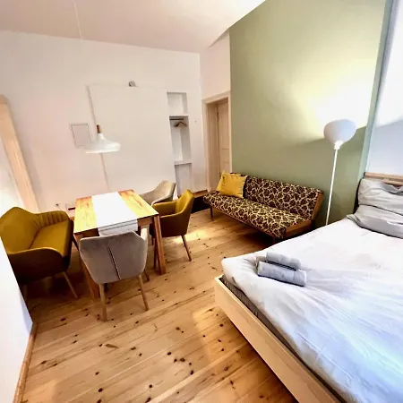 Gemuetliche 2-Zimmer-Wohnung Zentral Friedrichshain Berlin Zewnętrze zdjęcie