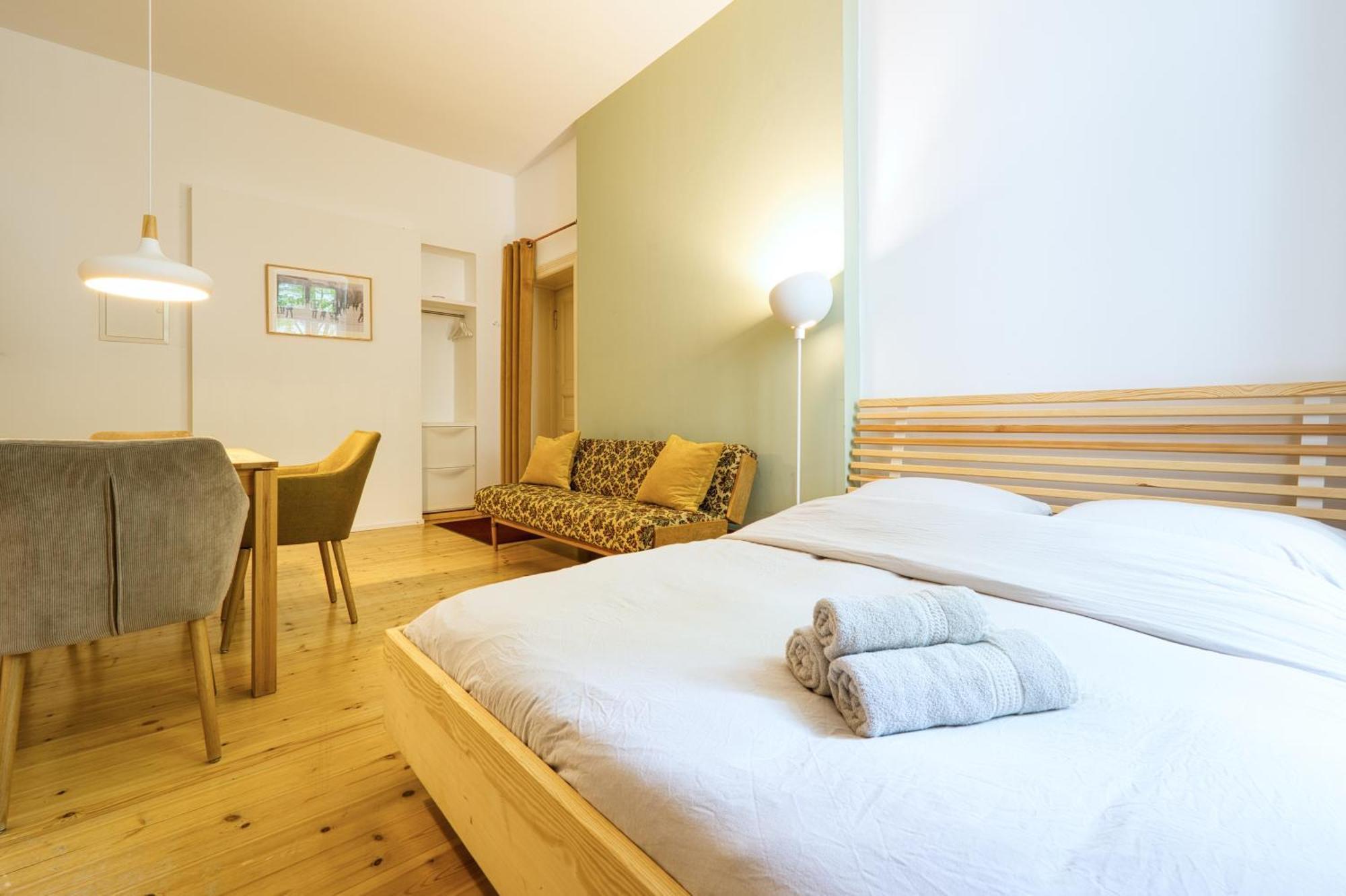 Gemuetliche 2-zimmer-wohnung Zentral Friedrichshain * Berlijn
